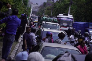 शिक्षकहरुको आन्दोलनले काठमाडौं सडक अस्तव्यस्त
