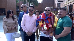  धर्मश्री विजेता गिरी नेपालको नेतृत्व गर्दै लण्डन प्रस्थान 