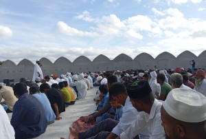 मुस्लिम समुदायले वर्षाका लागि गरे प्रार्थना