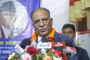 माओवादी केन्द्र पहिलो पार्टी बने भ्रष्टाचार जरैबाट उखेलिने छ : प्रचण्ड