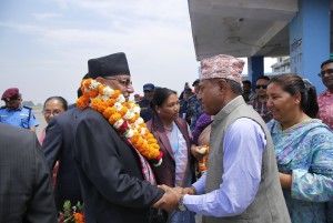 नेपालगञ्ज पुगे प्रचण्ड, तराइ मधेस अभियानमा पुन:सुरू हुदैँ