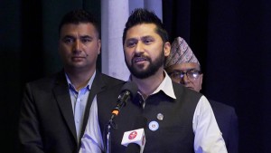 रास्वपा सभापति रवि लामिछानेबारेको अभियोग पत्र यथास्थितिमा राख्न आदेश