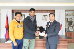 भलिबल खेलाडी सूर्य विकको उपचारका लागि आर्थिक सहयोग