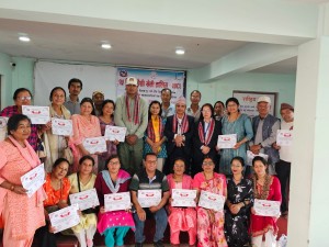 १५ दिने कौशी खेती तालिमका सहभागीलाई प्रमाणपत्र 