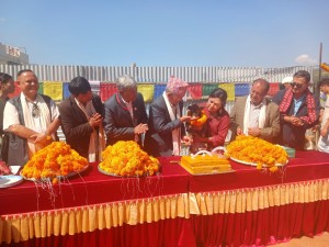 कुकुरको पूजा गरेर स्नेहाज केयरले मनायो कुकुर तिहार