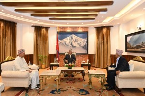 तराई–मधेशको अवस्थाबारे राष्ट्रपति पौडेलद्वारा प्रथम राष्ट्रपति र उपराष्ट्रपतिसँग छलफल