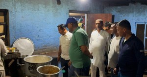 मुख्य राजमार्गका लाइन होटलहरूमा मुख्यमन्त्री सिंहको अनुगमन