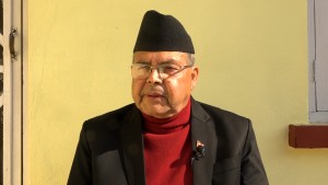 हामी चुनावको पक्षमा छौं तर महाविध्वंशकारीहरु खुलेआम हिडिरहेका छन् : झलनाथ खनाल