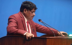 भौतिक पूर्वाधार मन्त्रालयको बजेट पुनर्लेखन गर्नु सांसद खानकाे माग