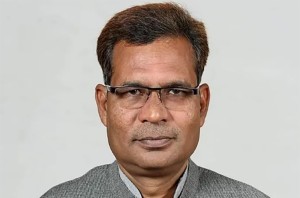 मधेस प्रदेशका वनमन्त्री कुर्मीले दिए राजीनामा