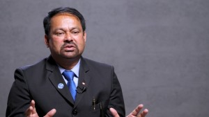 विदेशमा बस्दैमा वंशजको नागरिकता खोस्न मिल्दैन : मित्र काफ्ले