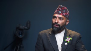 विद्यालयहरुले क्रिसमसलाई प्राथमिकता दिंदा मौलिकता गुम्दैछ : राजानन्द माण्डब्य