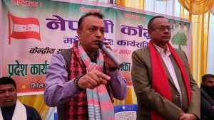 निवर्तमान सभापति देउवासँग निरन्तर संवादमा छु : गगन थापा