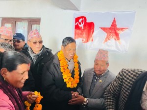 कालिकोटमा महेन्द्रविरुद्ध जीवनले दिए उम्मेदवारी