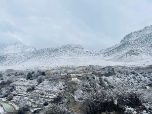 मुस्ताङमा पुनः हिमपात, पर्यटन व्यवसायी र कृषक उत्साहित