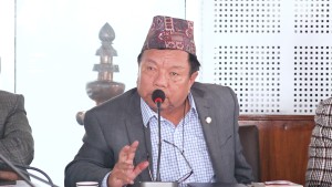 ध्यान र योगलाई व्यवहारिक बनाउन पाठ्यक्रममा समावेश गर्नुपर्छ : मन्त्री पुन