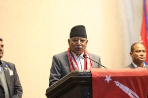 युवामाथि भ्रम फैलाउने राजा–महाराजाका आसेपासे : प्रचण्ड