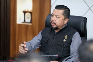 निर्माणाधीन ट्रान्समिसन लाइनको अवरोध फुकाउँदै ऊर्जा मन्त्रालय