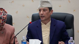 सवारी आवागमनमा रोक नलगाइ चुनाव गराउने तयारीमा आयोग 