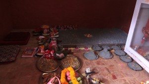 हनुमानढोका दरबार क्षेत्रको दसैँघरमा विधिपूर्वक राखियो जमरा