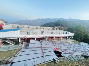 रामेछापमा १० वर्ष यताकै ठूलाे हावा–हुरी