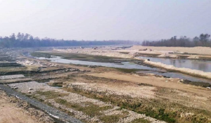 कञ्चनपुरको मोहना नदी—दैजी सडक निर्माणको ठेक्का तोडियो