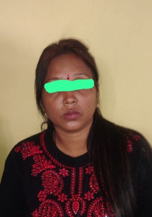 सीआईबीको ‘असई’ बनेर ठगी गर्ने महिला रौतहटबाट पक्राउ