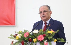 दलहरूबीच सहकार्य गरौँ, जनतालाई राम्रो सेवा दिऔँ : प्रधानमन्त्री