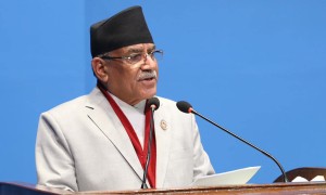 शान्ति प्रक्रिया टुंगोमा पुर्याउन पार्टी फुटाउन पनि तयार छु : प्रचण्ड
