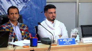 बाढीपहिरो प्रभावित क्षेत्रमा पुनर्निर्माणका लागि एक सय अर्ब बजेट आवश्यक : मन्त्री लम्साल 