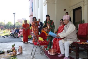राष्ट्रपति पौडेलद्वारा बडादशैंमा नवकन्याको पूजाअर्चना