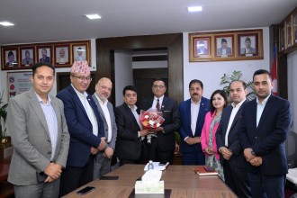 अब निजी क्षेत्रले घुस खुवाउनु पर्दैन, ढुक्क भएर लगानी बढाउनुस : अर्थमन्त्री वाग्ले