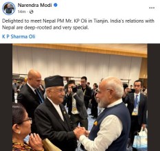 प्रधानमन्त्री ओली र भारतीय प्रधानमन्त्री मोदीबीच भेट