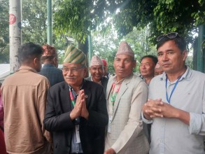 ललितपुर महानगरका मेयर चिरीबाबु महर्जनले दिए केन्द्रीय सदस्यमा उम्मेदवारी 