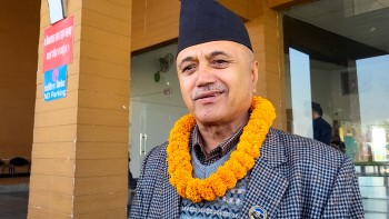 मधेश प्रदेशको राजनीतिक अवस्थाका कारण संघीयतामाथि प्रश्न उठ्यो : खगराज अधिकारी