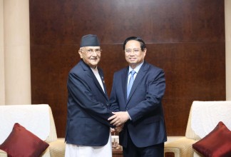 प्रधानमन्त्री ओली र भियतनामका प्रधानमन्त्री चिङबीच भेटवार्ता