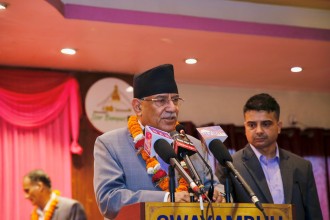 संघीय निजामती सेवा ऐनमा एमालेको षड्यन्त्र, छानबिनमा प्रधानमन्त्री ओली पनि पर्नुपर्छ : प्रचण्ड 