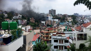 कांग्रेस प्रवक्ता डा.महतको निजी निवासमा आगजनी