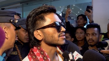 देशवासीका लागि अझै राम्रो खेल्ने प्रतिवद्धतासहित एमएफए च्याम्पियन रवीन्द्र स्वदेश फिर्ता 