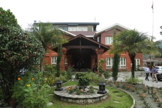 कांग्रेस सभापति देउवाको निवासमा आगजनी
