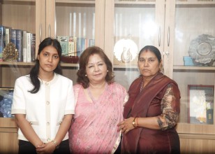परराष्ट्रमन्त्री राणालाई विपिन जोशीका आमा र बहिनीको धन्यवाद