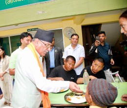 सीता दाहाल स्मृति दिवस : आश्रम पुगे प्रचण्ड