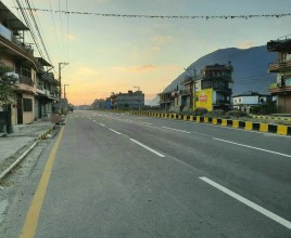 सडक निर्माणमा बिटुमिन र असफाल्टको सट्टा स्वदेशी विकल्पलाई प्राथमिकता
