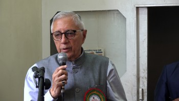 संसदमा आएका विधेयक हेरफेर हुनु गलत  : डा.कोइराला