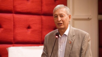 व्यापारमा सुधार गर्न भन्सार सुधार गर्नुपर्नेछ : पूर्वअर्थमन्त्री खतिवडा