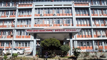 सरकारले रोक्यो सार्वजनिक सवारीको नयाँ दर्ता