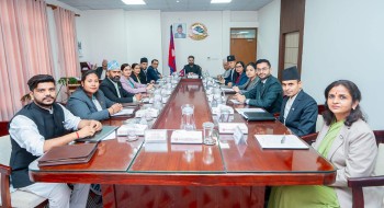 हङकङका महावाणिज्यदूत लेखक फिर्ता