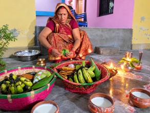मिथिलाञ्चलमा क्षेत्रमा आज चौठ चन्द्र (चौरचन) पर्व मनाइँदै