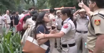 दिल्लीमा चर्कियो ककरोच आन्दोलन, युट्युबर ध्रुव राठीसहित ६०० समर्थक पक्राउ