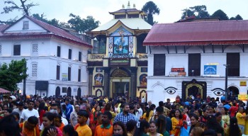 पशुपतिनाथका चारवटै ढोका ३ बजेदेखि खुला 